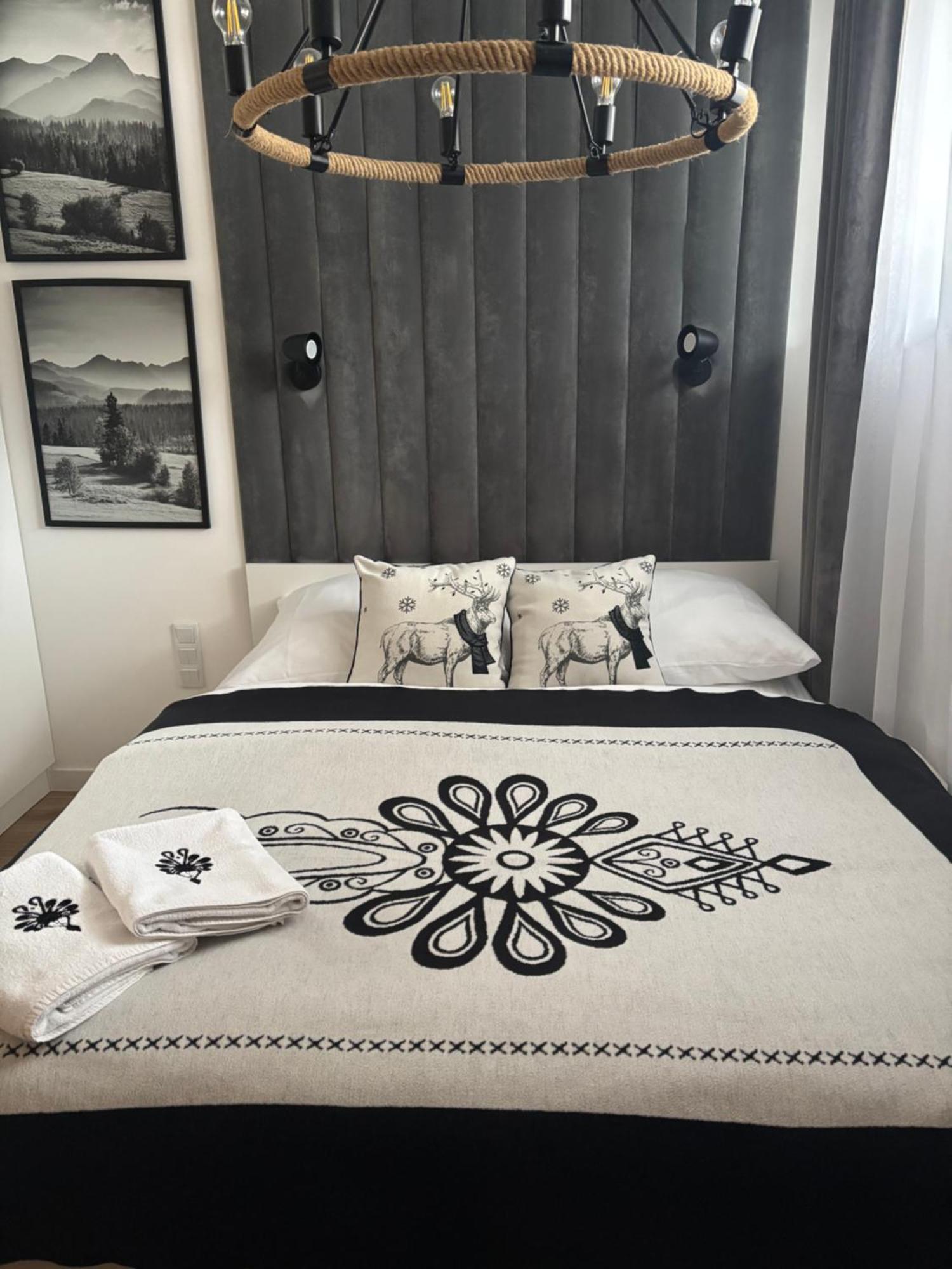 Apartament Small Czarny Potok 克雷尼察 外观 照片